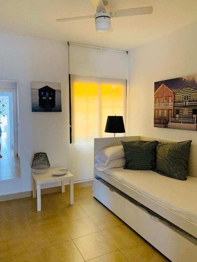 Bahia Apartment อัลมูเญการ์ ภายนอก รูปภาพ
